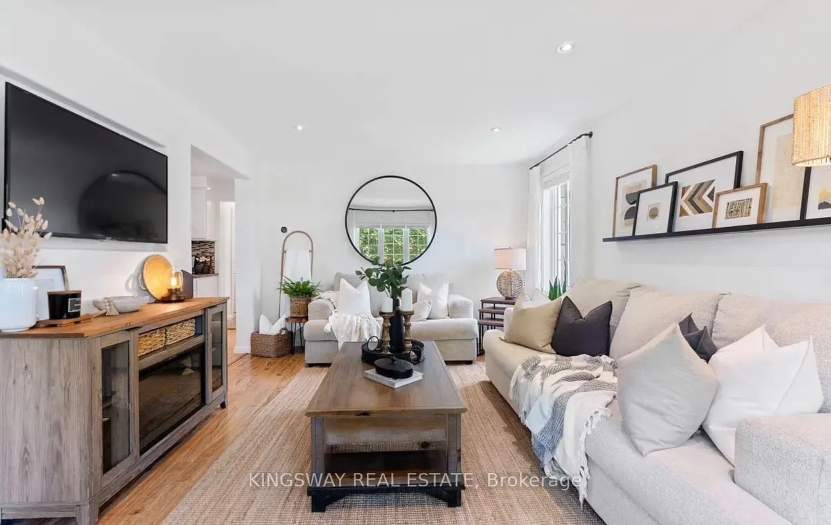 3 bed, $2,850 — Photo 4