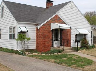 305 E Clinton St, Clinton, MO 64735