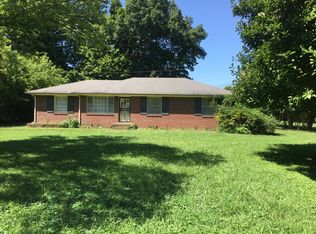 10 Bunker Hill Rd, Clarksville, TN 37042