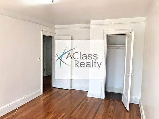 1st image of 2322 31st Ave APT 3