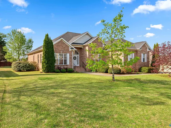 206 Bob G Hughes Blvd, Harvest, AL 35749