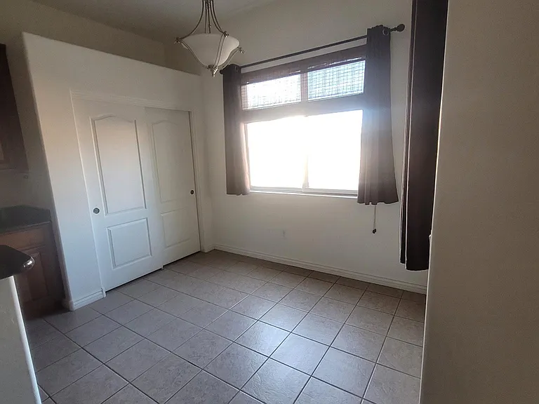 Eat in Kitchen Area