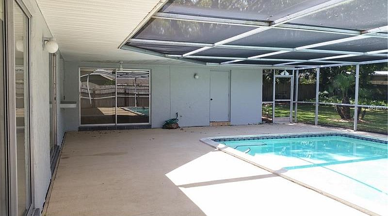 2nd image of 438 Flagler Rd