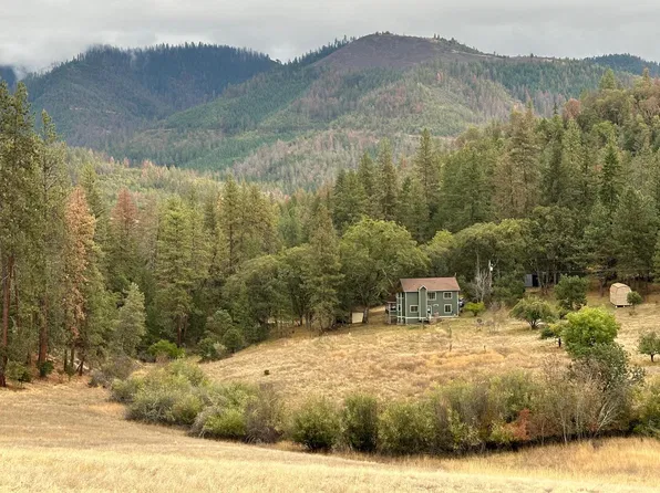 7900 Sterling Creek Rd, Jacksonville, OR 97530