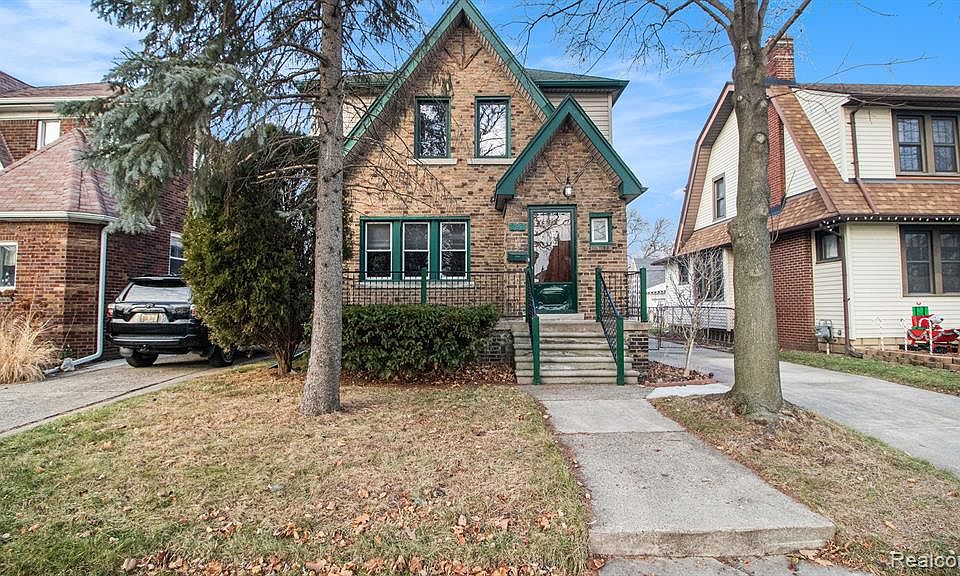 1st image of 292 Emmons Blvd