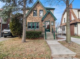 292 Emmons Blvd, Wyandotte, MI 48192