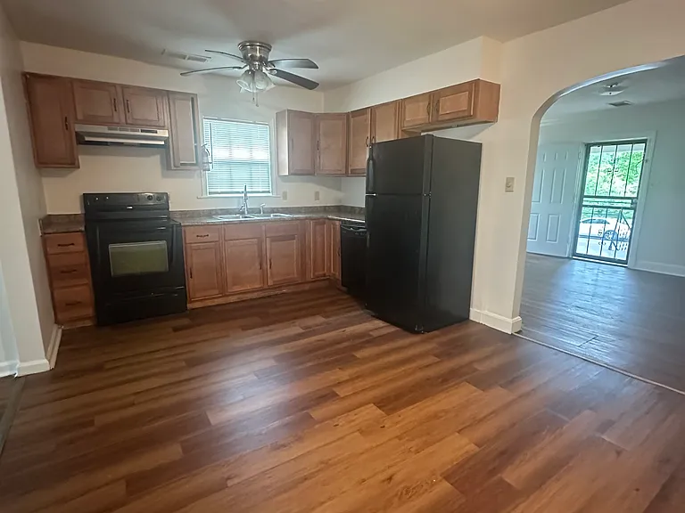 3684 Carnes Ave — Photo 9