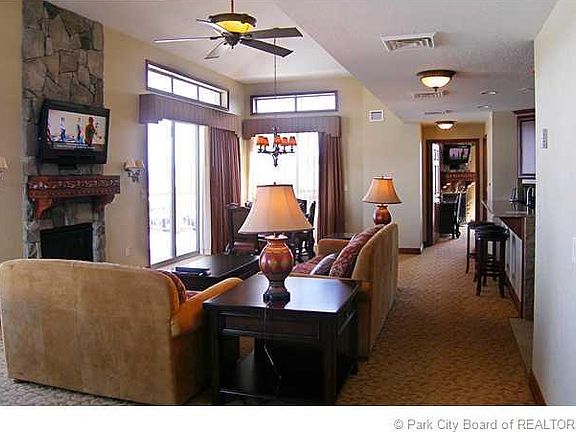4th image of 3000 Canyon Resort Dr #3400