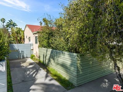 629 Angelus Pl, Venice, CA, 90291