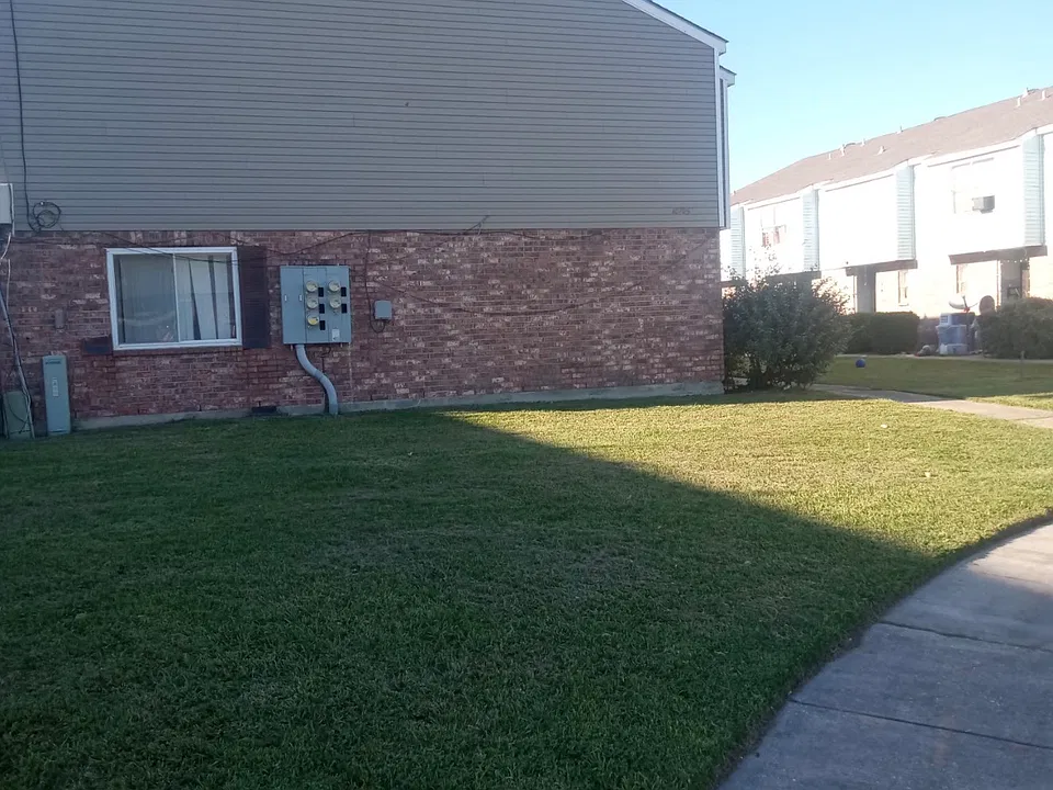 10705 Roger Dr #C