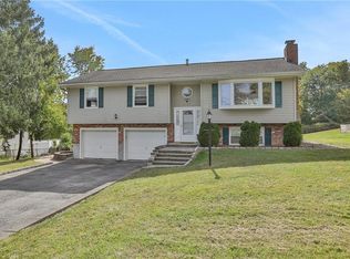 45 Alpert Dr, Wappingers Falls, NY 12590