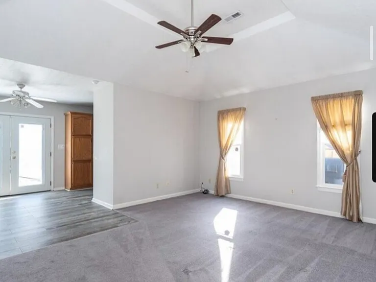 4768 Shenandoah Dr — Photo 7