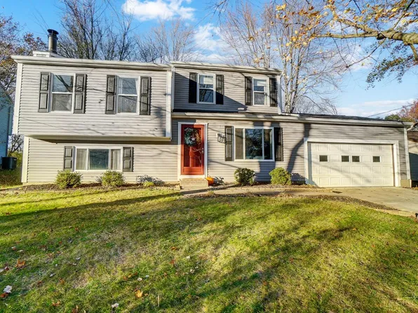 8048 Buckland Dr, Cincinnati, OH 45249