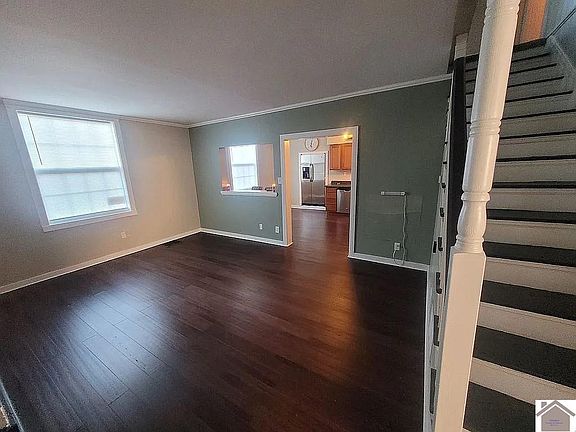 3rd image of 3880 Pecan Dr