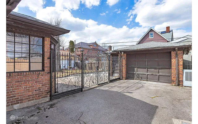 Sold by Douglas Elliman | media 6