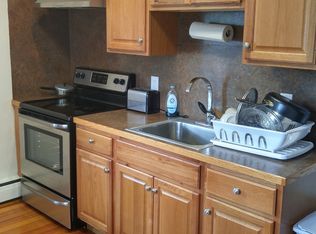 2242 Massachusetts Ave #1R, Cambridge, MA 02140