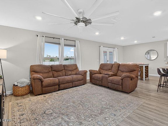 4th image of 6615 Atkins Rd