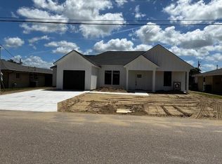 414 Spruce St, Norco, LA 70079