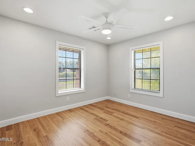 2672 E Mesquite St — Photo 44