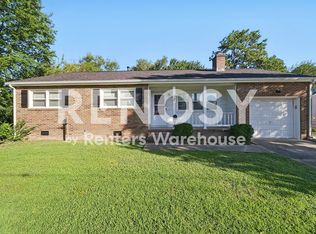548 Colony Rd, Newport News, VA 23602