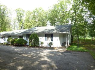 129 Woodland Dr, Daniels, WV 25832