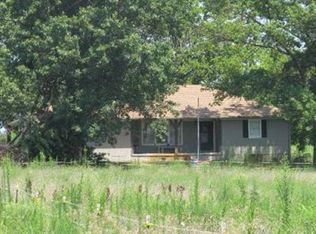 16638 Leavenworth Rd, Basehor, KS 66007