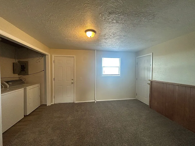 947 & 949 Renee Ave — Photo 16