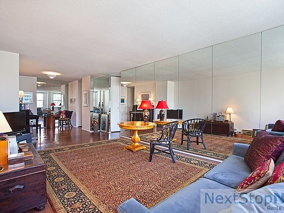 3rd image of 245 E 54th St APT 20D