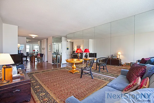 Sold by NextStopNY | media 2