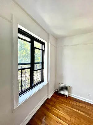 Rented by Pear NYC LLC | media 16