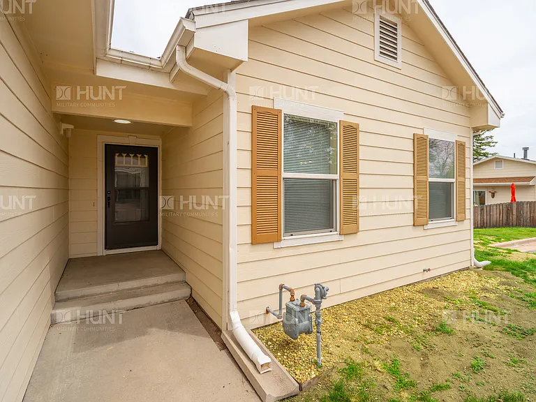 4303H W Antelope Dr — Photo 2
