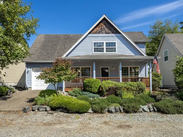 160 S Palisades St, Rockaway Beach, OR 97136