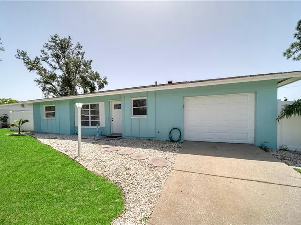 881 Polaris Rd, Venice, FL 34293