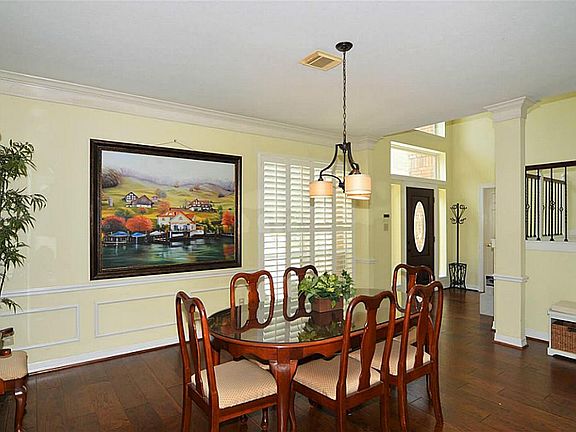 5th image of 4002 Bay Shore Dr