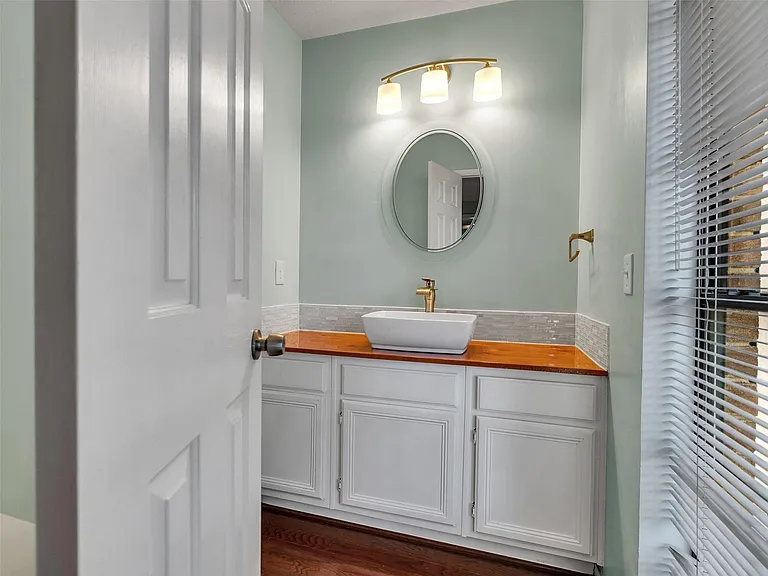 2108 Autumn Cove Dr — Photo 34