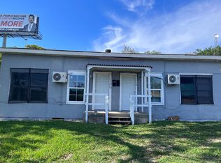 116 Tascott St #1/2, Pasadena, TX 77506