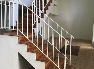 10905 N Kendall Dr #305, Miami, FL 33176