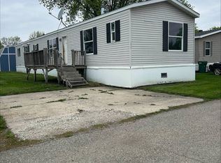 1635 10th St N, Wahpeton, ND 58075