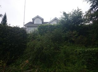 2306 47th Ave SW, Seattle, WA 98116