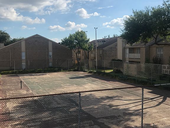 3rd image of 10211 Sugar Branch Dr APT 472