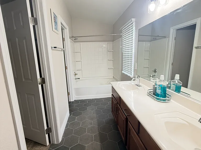 8727 Tom Noon Ave #101 — Photo 3