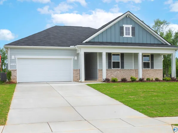 162 Jude Ln, Hazel Green, AL 35750