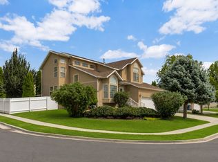 11079 S Ohenry Rd E, Sandy, UT 84070