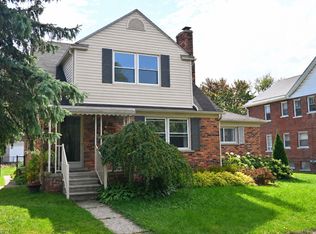 1409 Catalpa Dr #1, Royal Oak, MI 48067