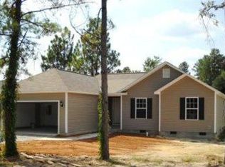180 Woodgreen Ln, Aberdeen, NC 28315