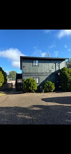 1214 E Graham St #1 Photo 1