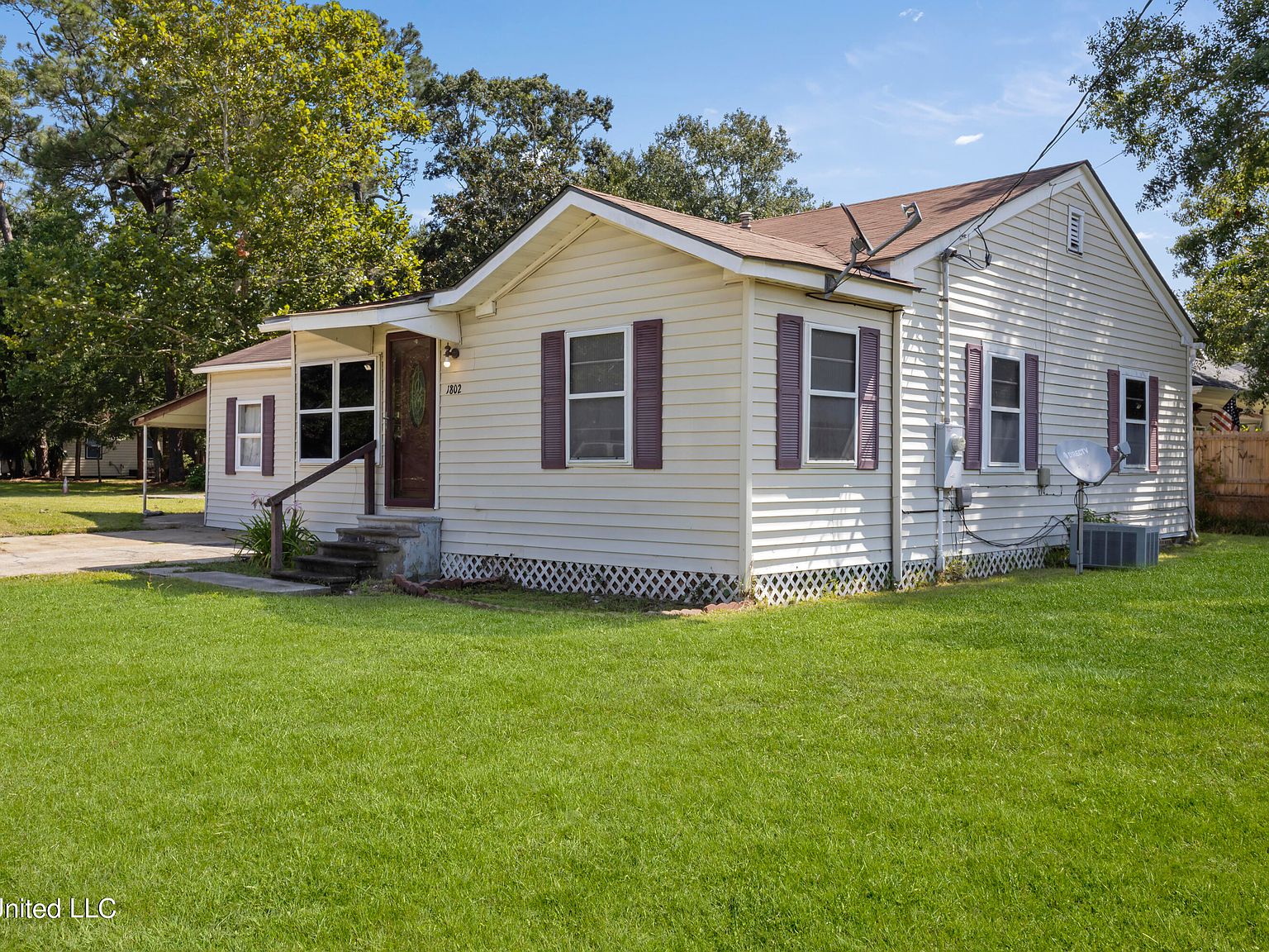 1802 12th St, Pascagoula, MS 39567 Zillow