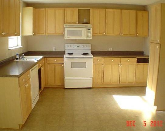 4th image of 1812 Sunset Dr