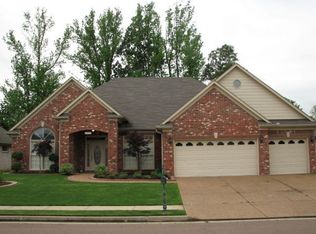 9125 Raspberry Ln, Cordova, TN 38016