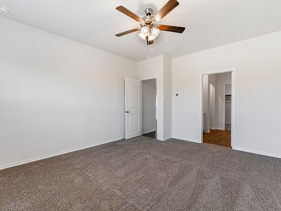 5th image of 601 Camden Dr